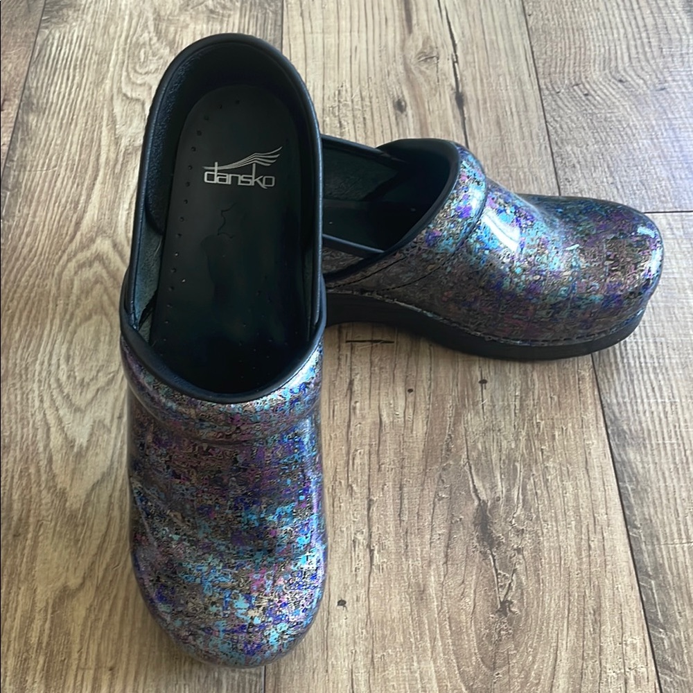 Dansko Black Mules with Iridescent Finish